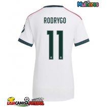 Camisa de Futebol Real Madrid Rodrygo Goes #11 Equipamento Principal Mulheres 2026-27 Manga Curta